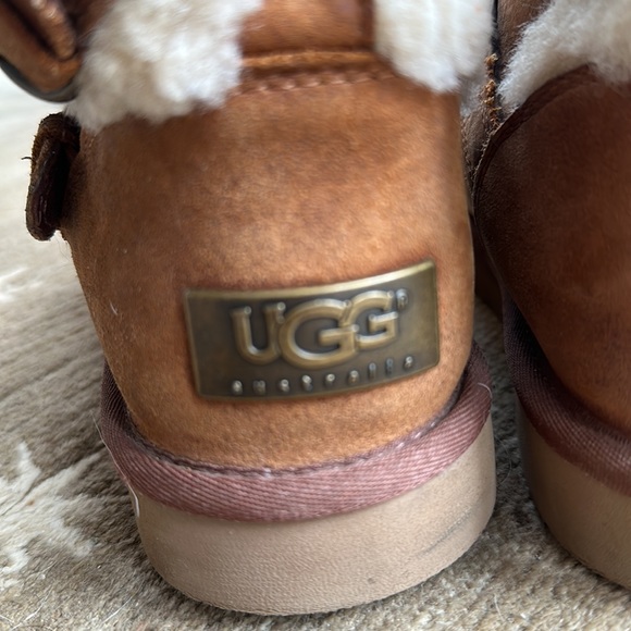 Uggs! - Picture 4 of 6